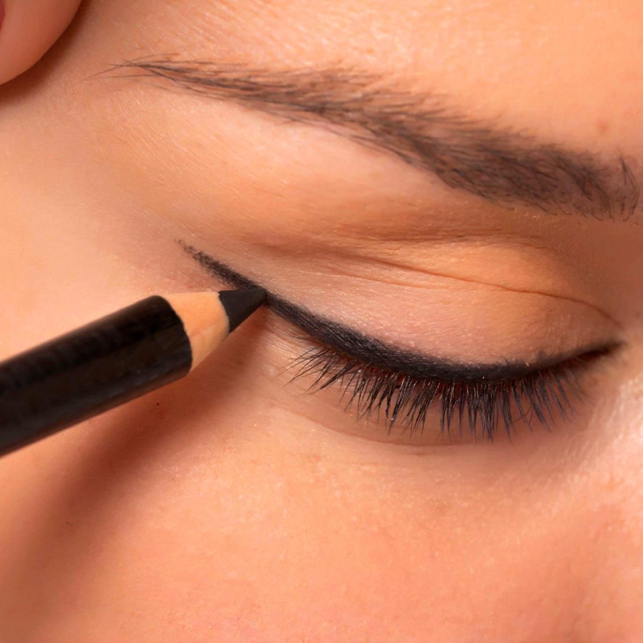 PLEASANTLY SOFT EYELINER - Imagen 3